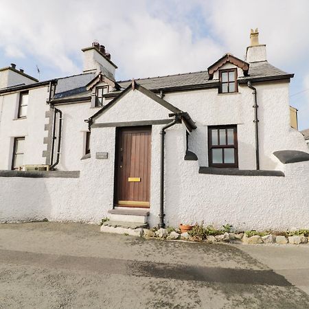 Snowdon View Villa Holyhead Exterior photo