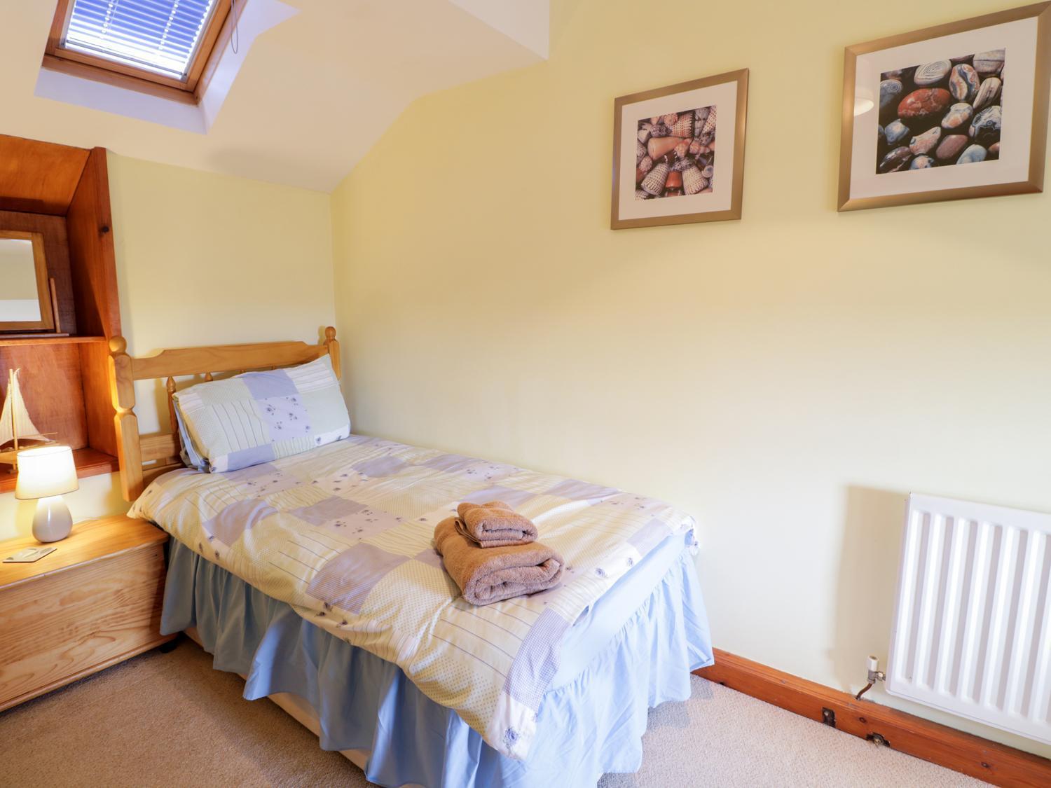 Snowdon View Villa Holyhead Exterior photo